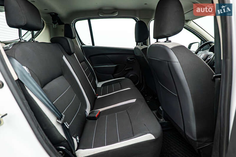 Хетчбек Renault Sandero StepWay 2021 в Києві