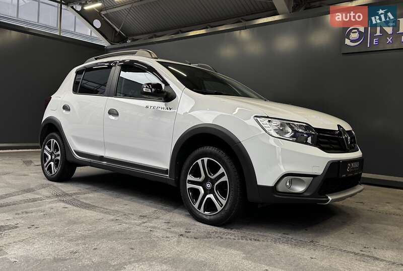 Хэтчбек Renault Sandero StepWay 2020 в Киеве