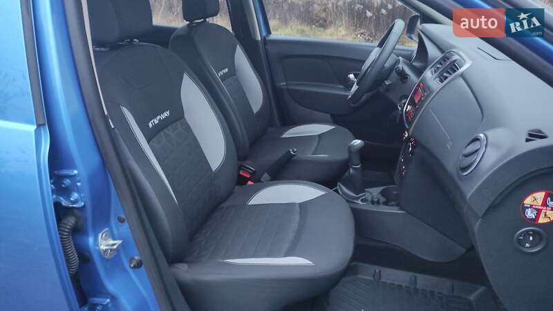 Позашляховик / Кросовер Renault Sandero StepWay 2013 в Шостці