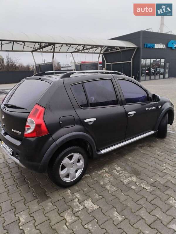 Позашляховик / Кросовер Renault Sandero StepWay 2012 в Хмельницькому
