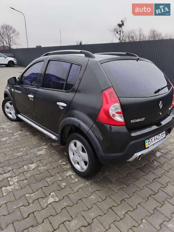 Позашляховик / Кросовер Renault Sandero StepWay 2012 в Хмельницькому
