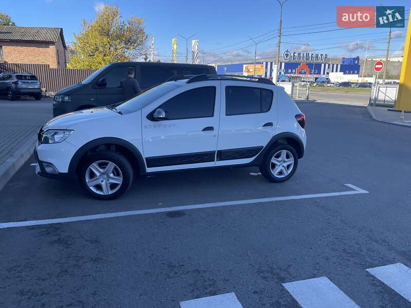Renault Sandero StepWay 2021