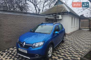 Позашляховик / Кросовер Renault Sandero StepWay 2015 в Харкові