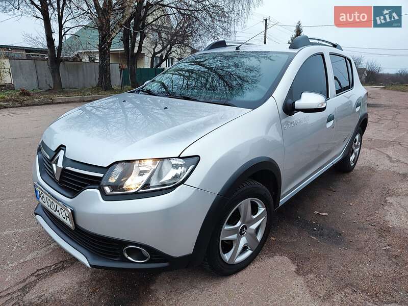 Позашляховик / Кросовер Renault Sandero StepWay 2015 в Кролевці