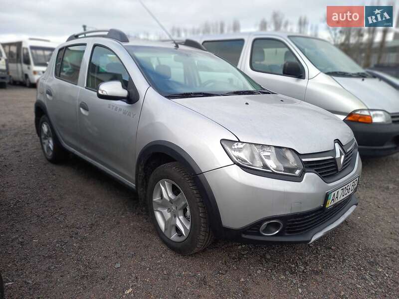 Renault Sandero StepWay 2014 Renault Sandero StepWay 2014