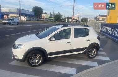 Хетчбек Renault Sandero StepWay 2021 в Фурсах
