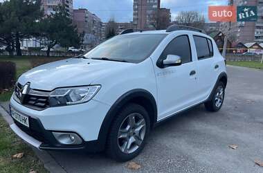 Хетчбек Renault Sandero StepWay 2017 в Дніпрі