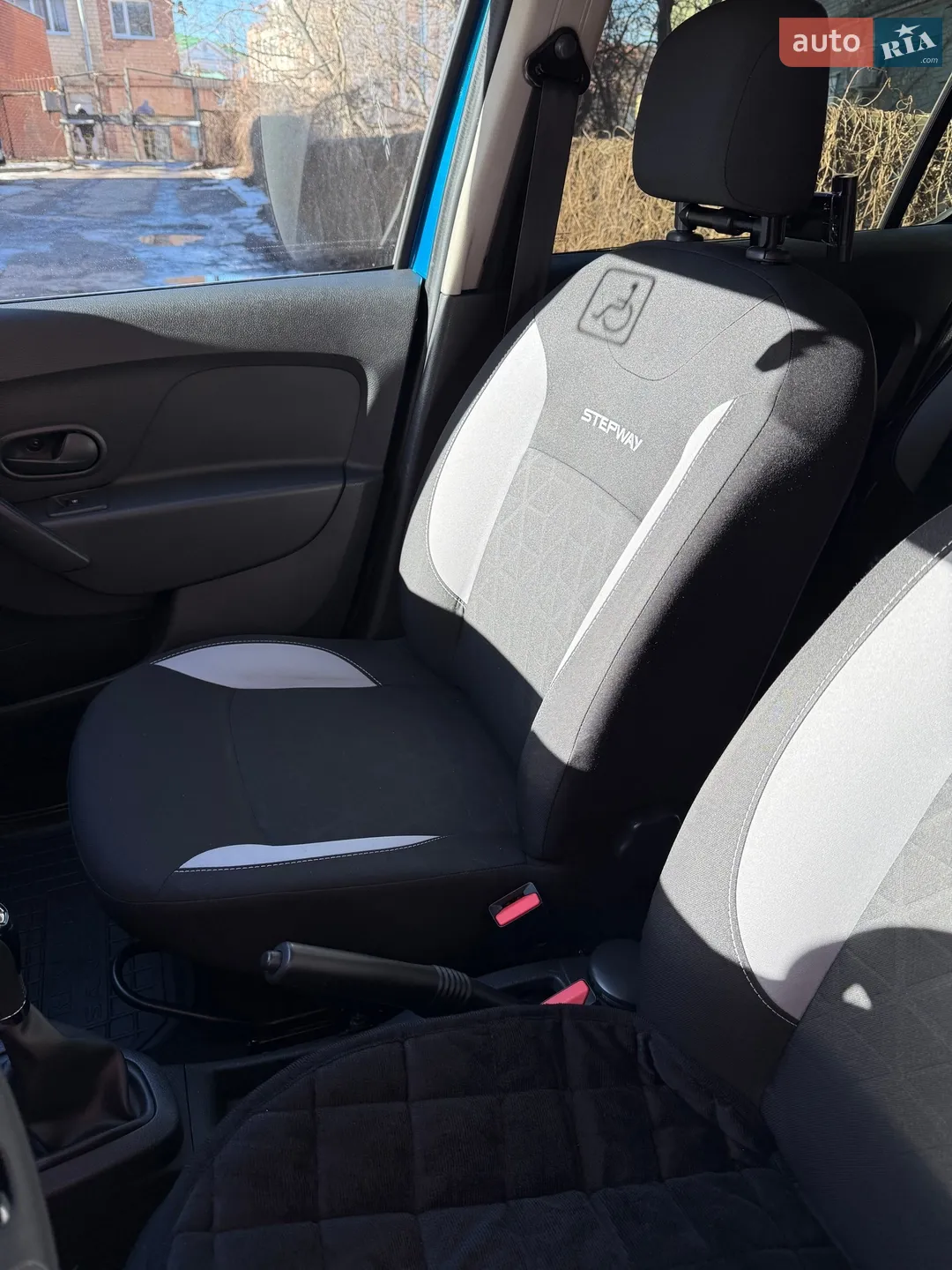 2015 Renault Sandero - мініатюра 10