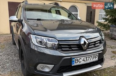 Хэтчбек Renault Sandero StepWay 2018 в Львове