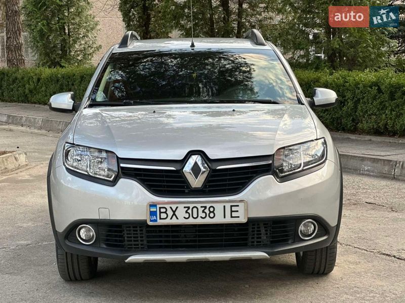 Позашляховик / Кросовер Renault Sandero StepWay 2013 в Нетішині