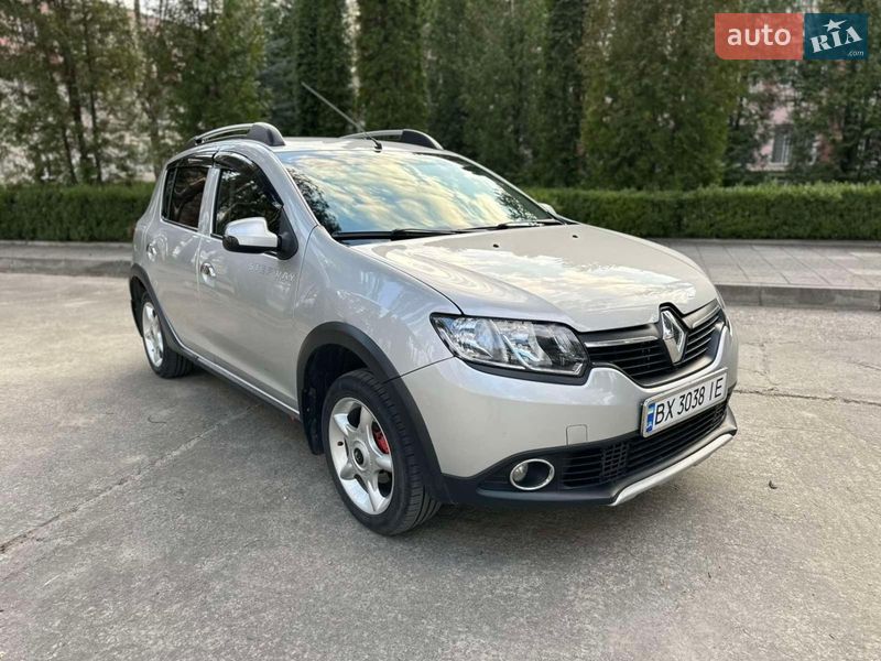 Позашляховик / Кросовер Renault Sandero StepWay 2013 в Нетішині
