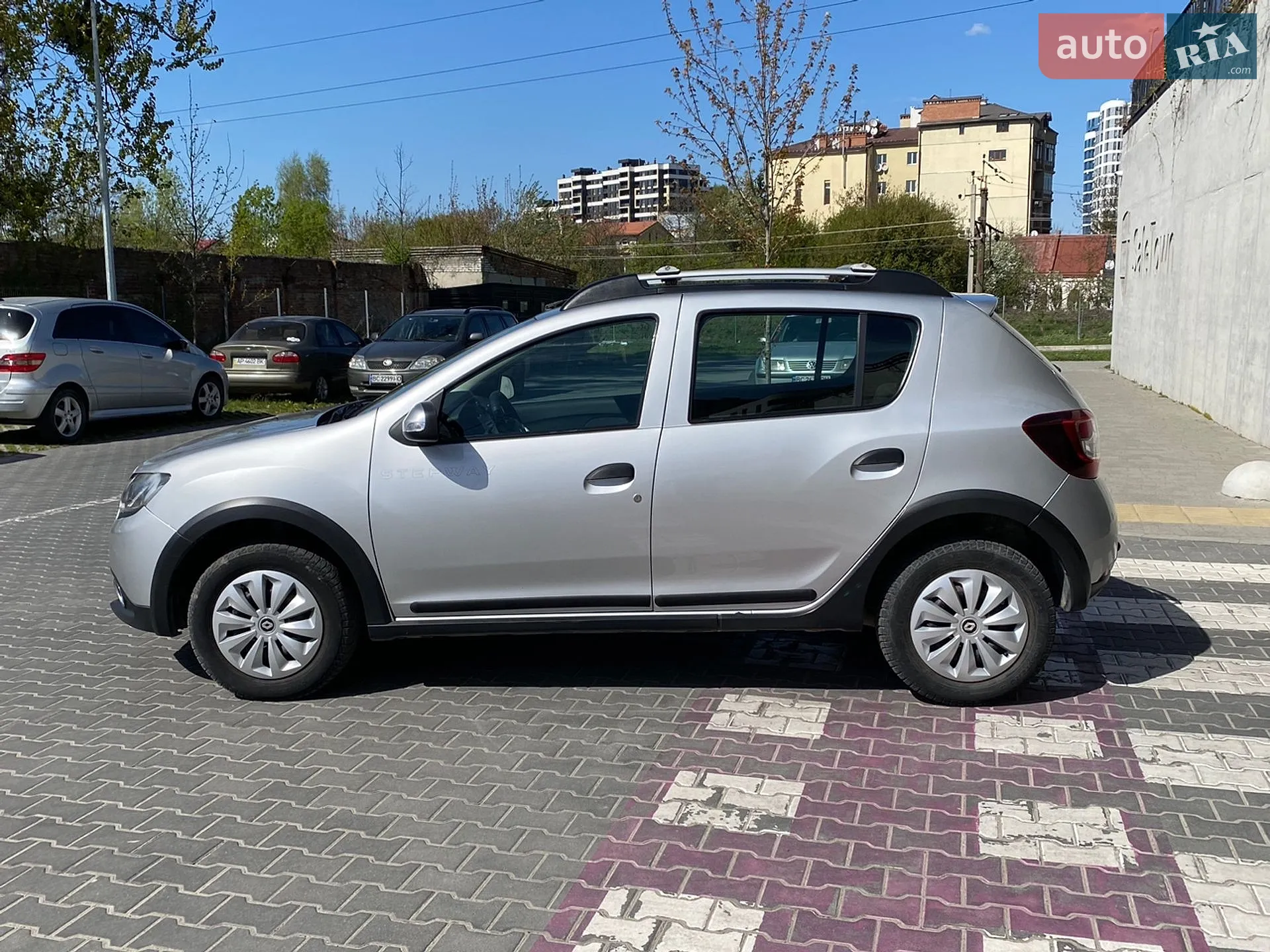 2015 Renault Sandero - мініатюра 10