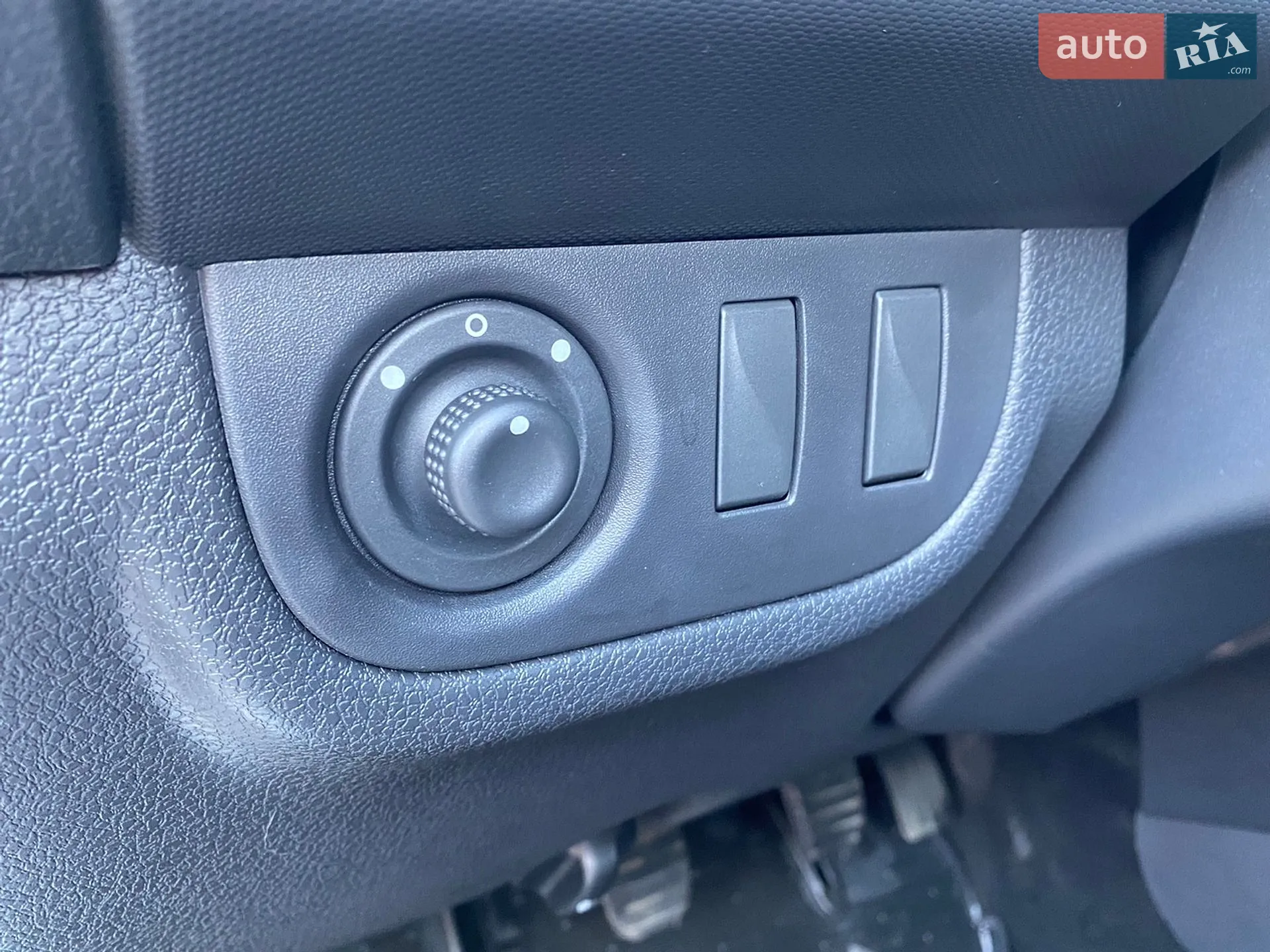 2015 Renault Sandero - мініатюра 27