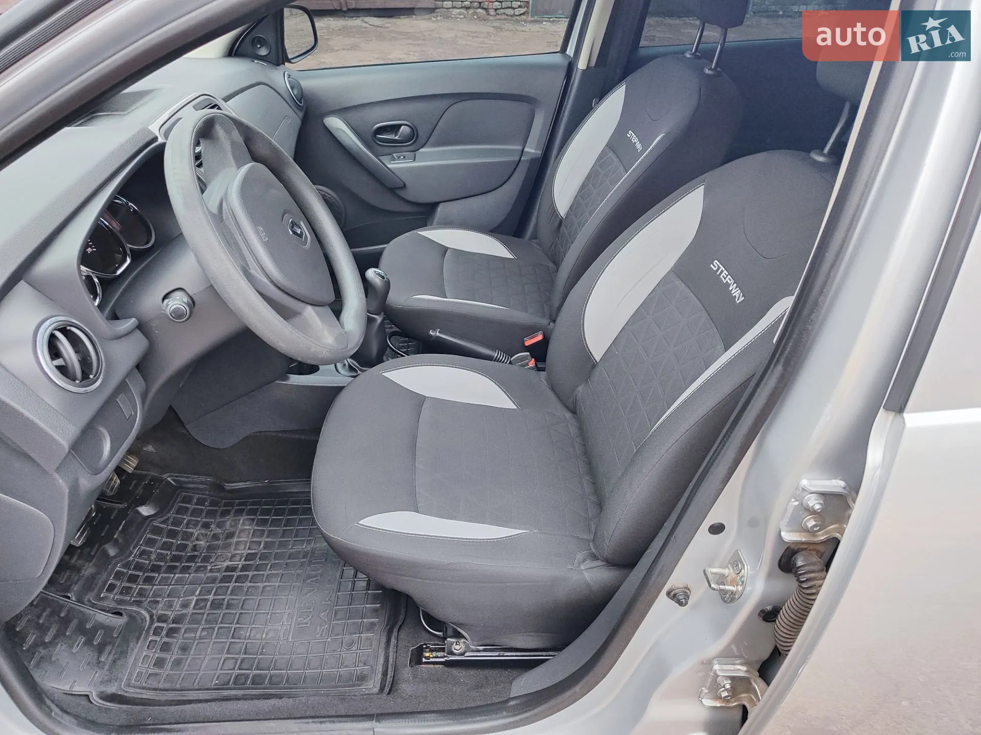2015 Renault Sandero - мініатюра 19