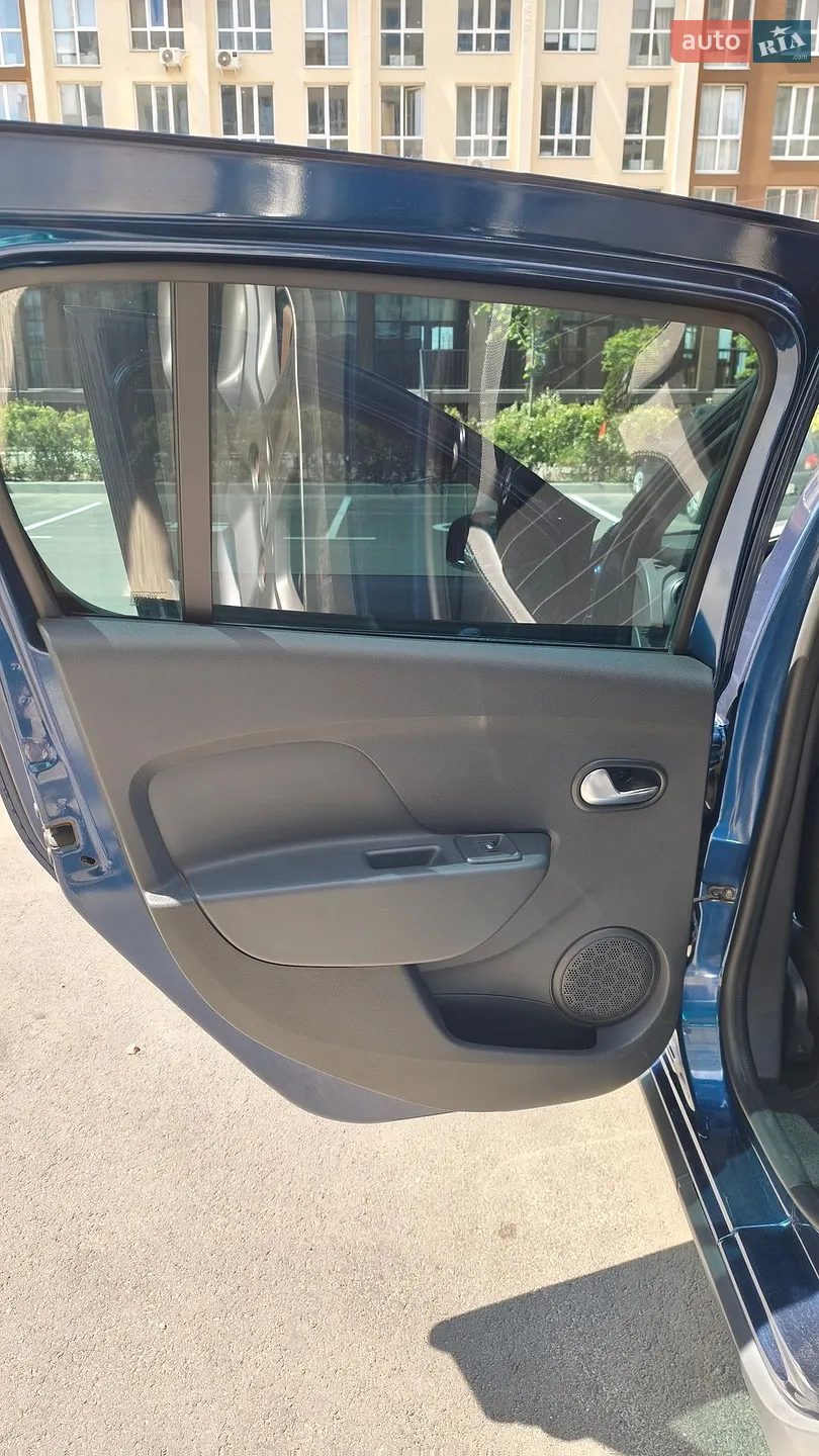 2018 Renault Sandero - мініатюра 15