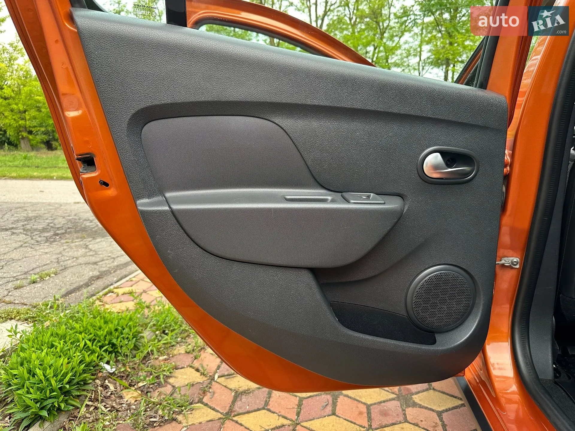 2017 Renault Sandero - мініатюра 104