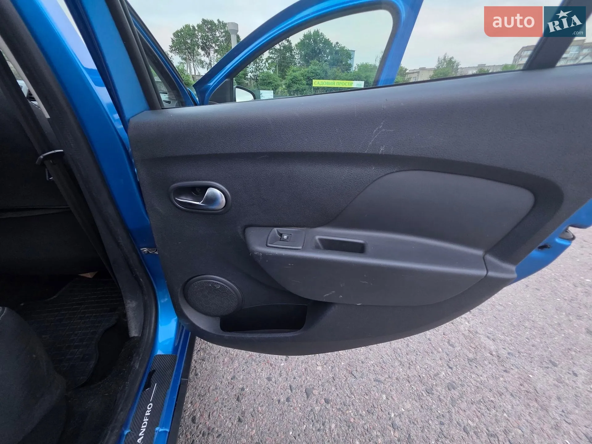 2019 Renault Sandero - мініатюра 8