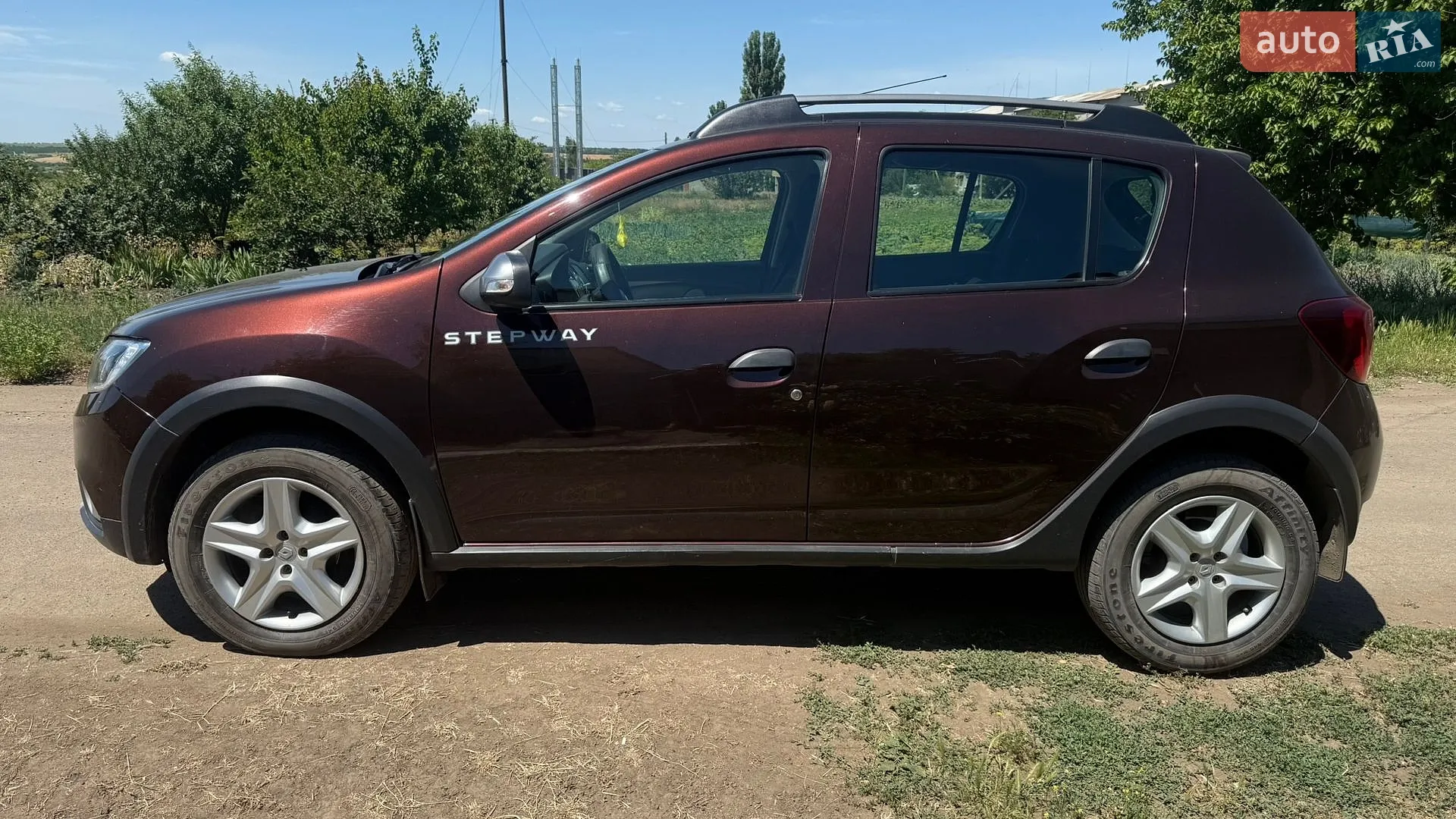 Renault Sandero StepWay 2017 VIN VF15SRCLC57778089 фото оголошення 4 з 5