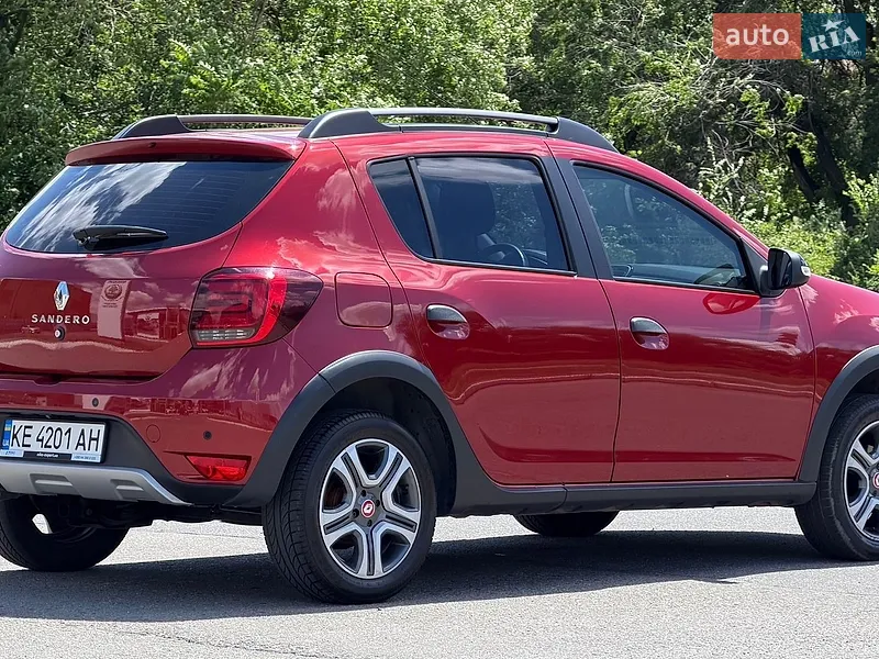 Renault Sandero StepWay 2019 VIN VF15SRCLC63134615 фото оголошення 6 з 77