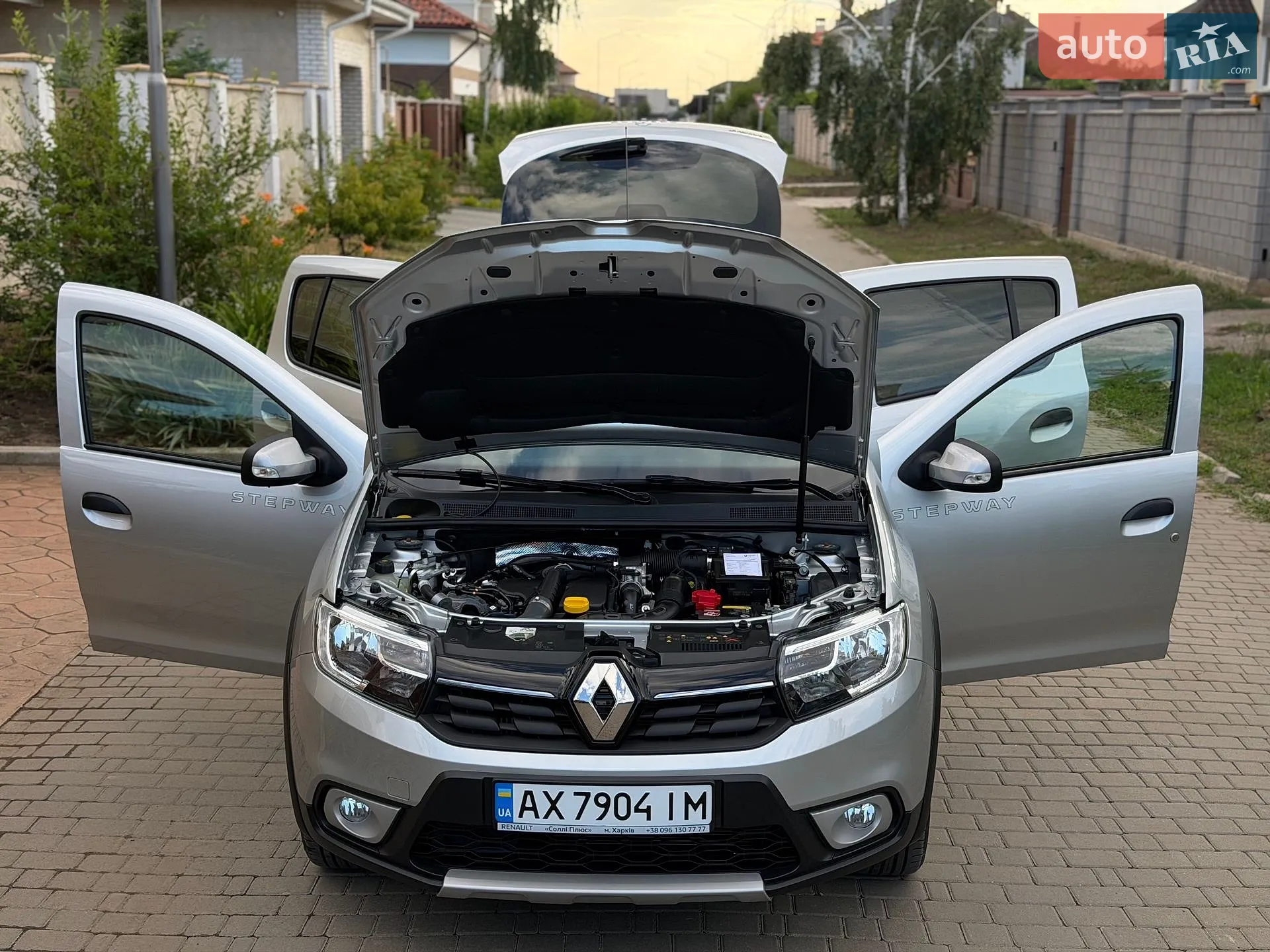 2020 Renault Sandero - фото 1