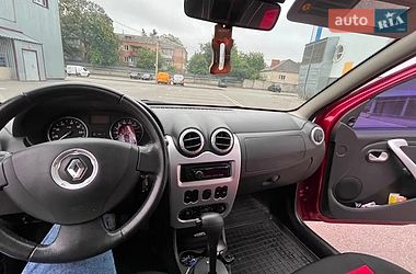 Внедорожник / Кроссовер Renault Sandero StepWay 2012 в Хмельницком