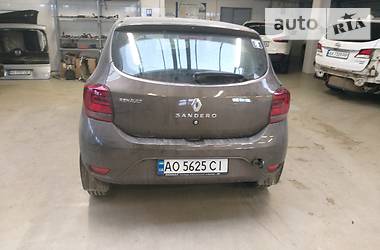 Хетчбек Renault Sandero 2019 в 