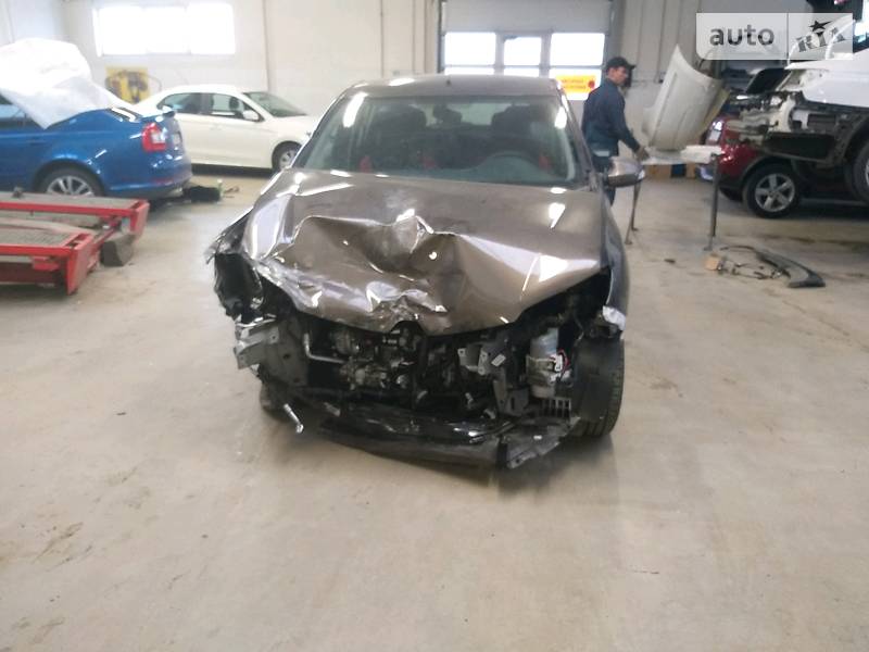 Хетчбек Renault Sandero 2019 в Ужгороді фото 15 Хетчбек Renault Sandero 2019 в Ужгороді