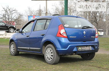 Хэтчбек Renault Sandero 2010 в Николаеве