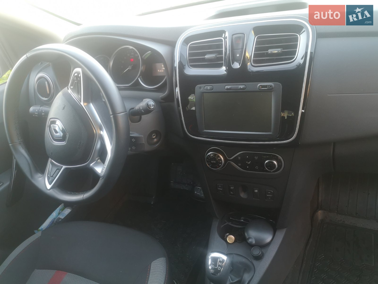 2019 Renault Sandero - мініатюра 12