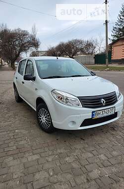 Хетчбек Renault Sandero 2012 в Кропивницькому