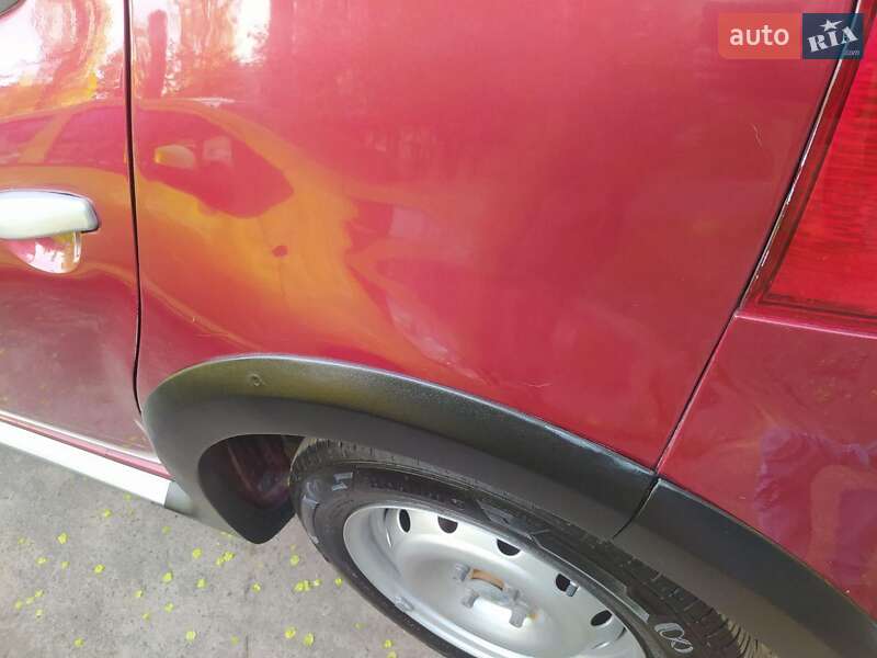 Хетчбек Renault Sandero 2012 в Краматорську