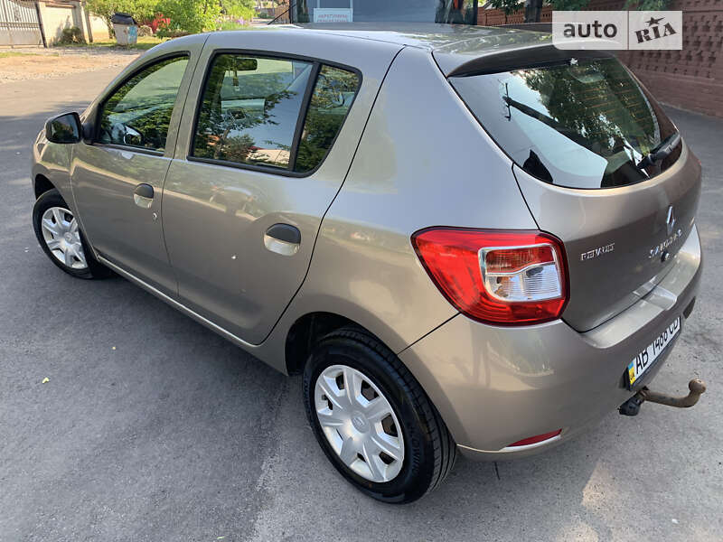 Хетчбек Renault Sandero 2014 в Вінниці