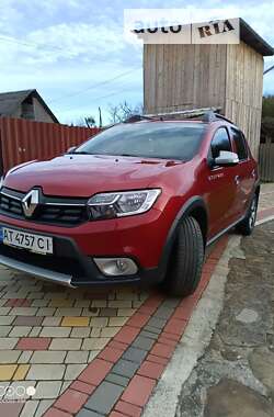 Хетчбек Renault Sandero 2018 в Івано-Франківську