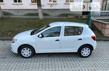 Хэтчбек Renault Sandero 2013 в Каменец-Подольском