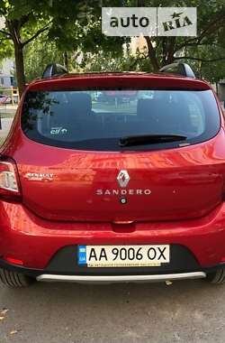 Хетчбек Renault Sandero 2015 в Києві