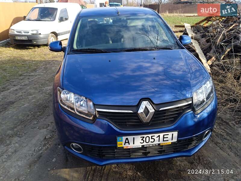 Renault Sandero 2013