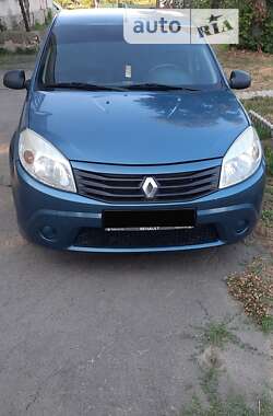 Хэтчбек Renault Sandero 2010 в Тульчине