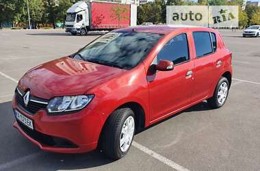 Хэтчбек Renault Sandero 2013 в Киеве