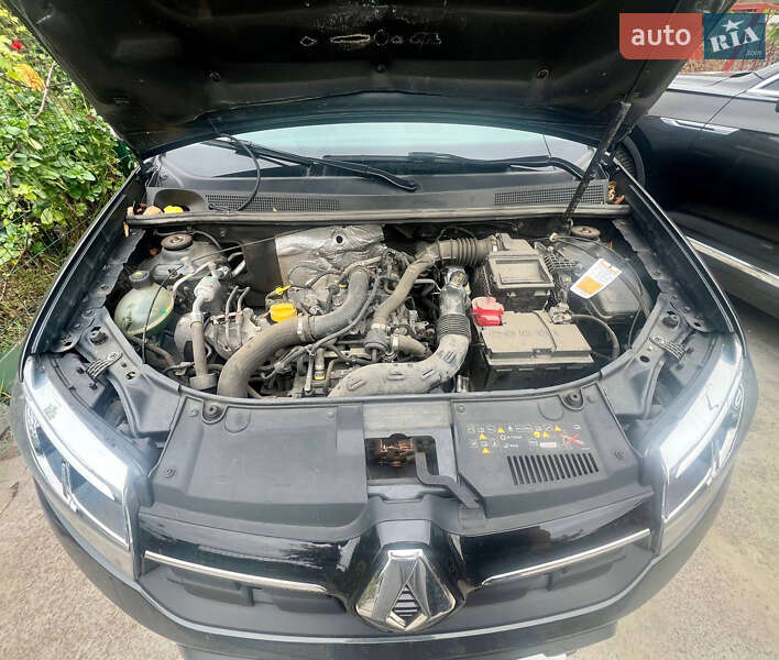 Хэтчбек Renault Sandero 2020 в Петропавловской Борщаговке