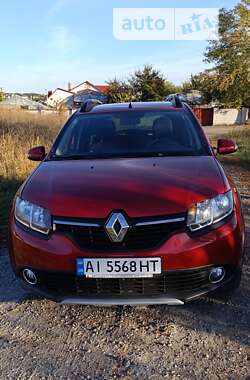 Хэтчбек Renault Sandero 2016 в Киеве