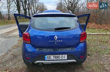 Хэтчбек Renault Sandero 2020 в Хмельницком