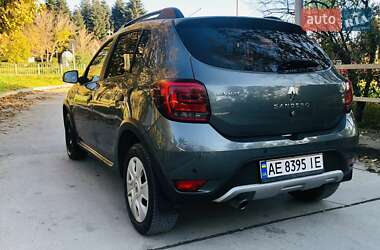 Хетчбек Renault Sandero 2017 в Роздільній