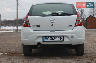 Хетчбек Renault Sandero 2009 в Дрогобичі