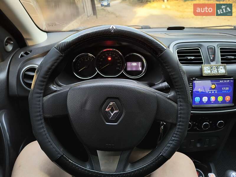 Позашляховик / Кросовер Renault Sandero 2013 в Валках фото 4 Позашляховик / Кросовер Renault Sandero 2013 в Валках