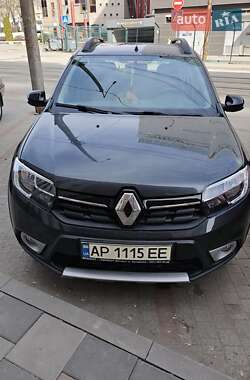 Хетчбек Renault Sandero 2020 в 