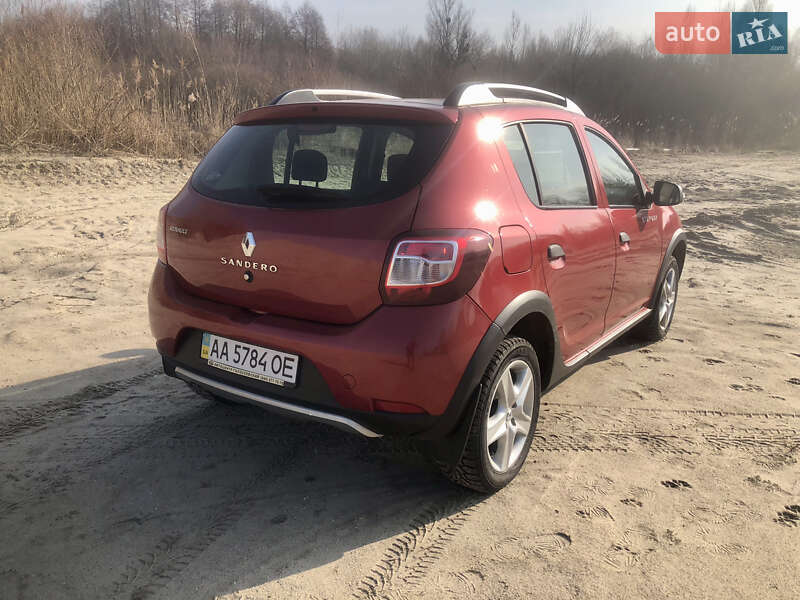 Хетчбек Renault Sandero 2013 в Білій Церкві