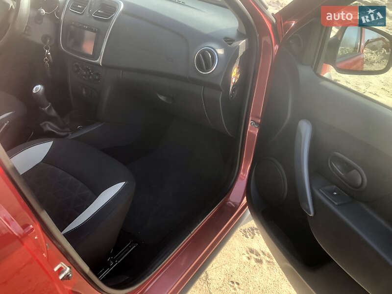 Хетчбек Renault Sandero 2013 в Білій Церкві