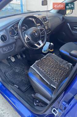 Хэтчбек Renault Sandero 2020 в 