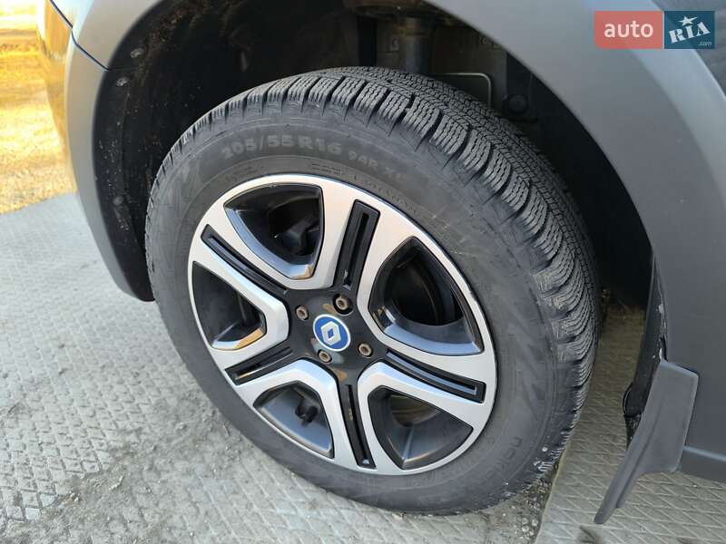 Хэтчбек Renault Sandero 2020 в Варве фото 17 Хэтчбек Renault Sandero 2020 в Варве