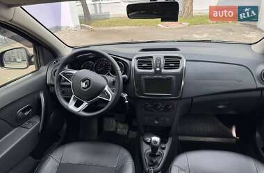 Хетчбек Renault Sandero 2021 в 